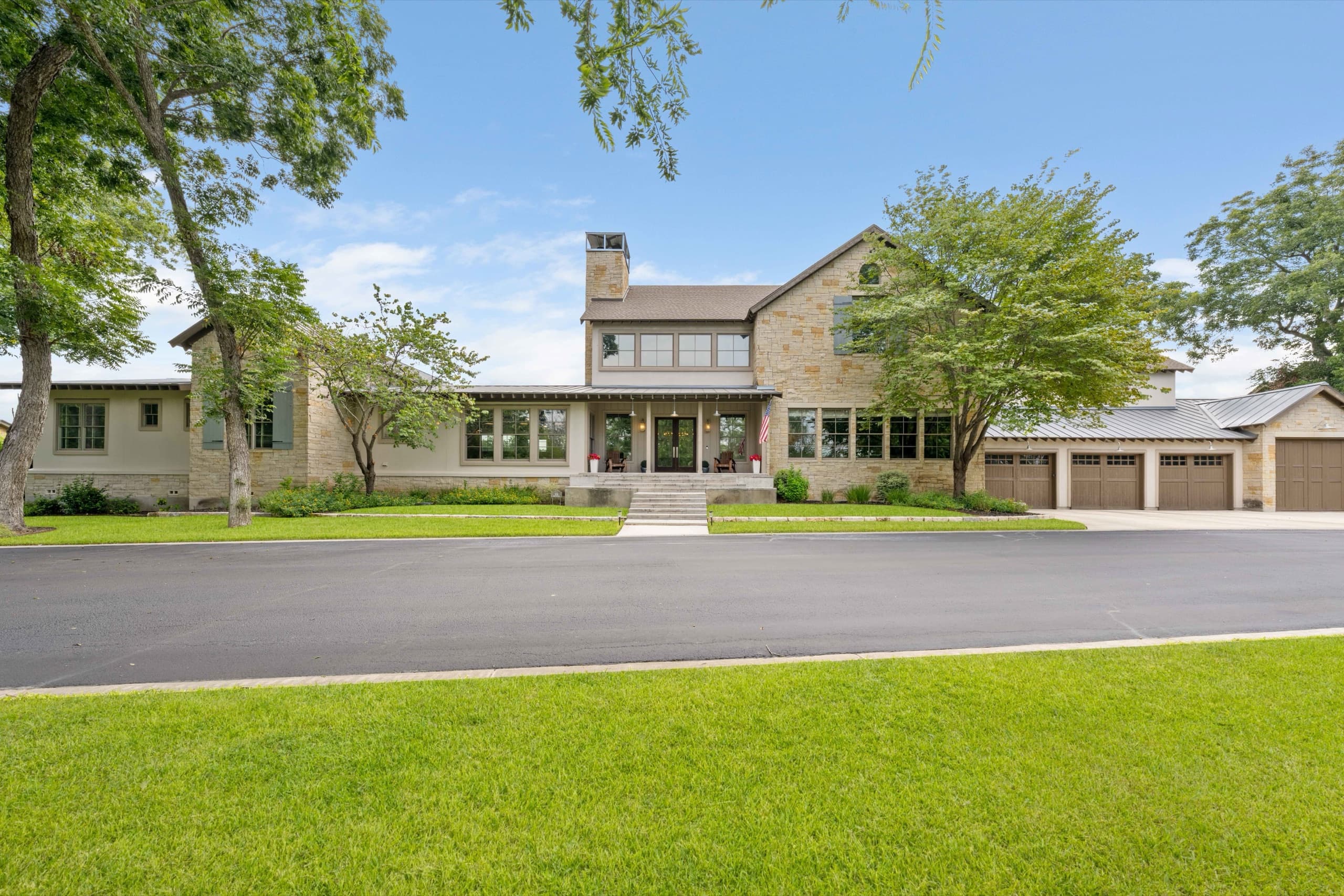 Luxury real estate media by FRME Media